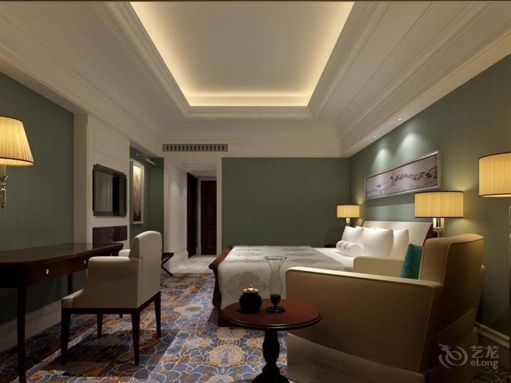 Century Palace Hotel Хуижоу Екстериор снимка