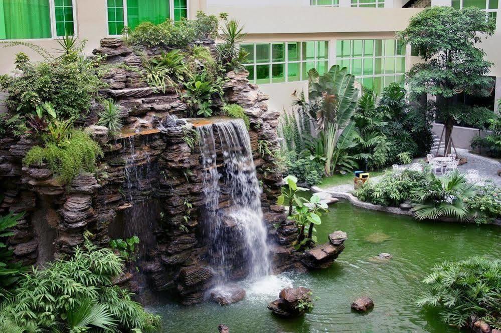 Century Palace Hotel Хуижоу Екстериор снимка