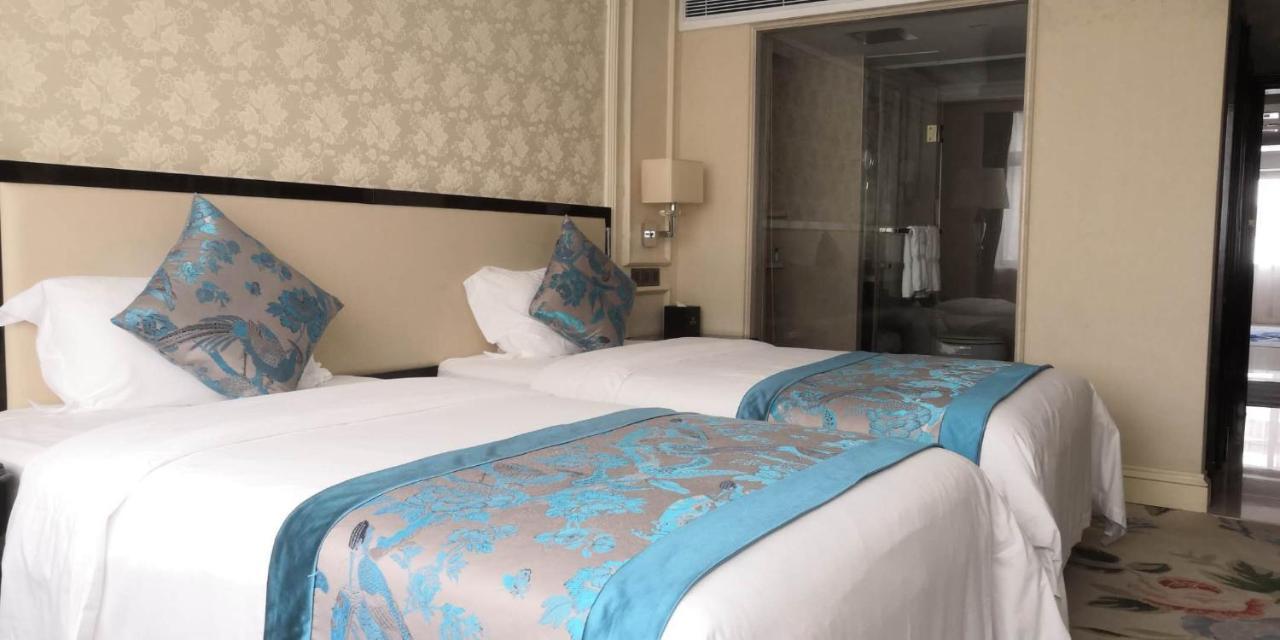 Century Palace Hotel Хуижоу Екстериор снимка